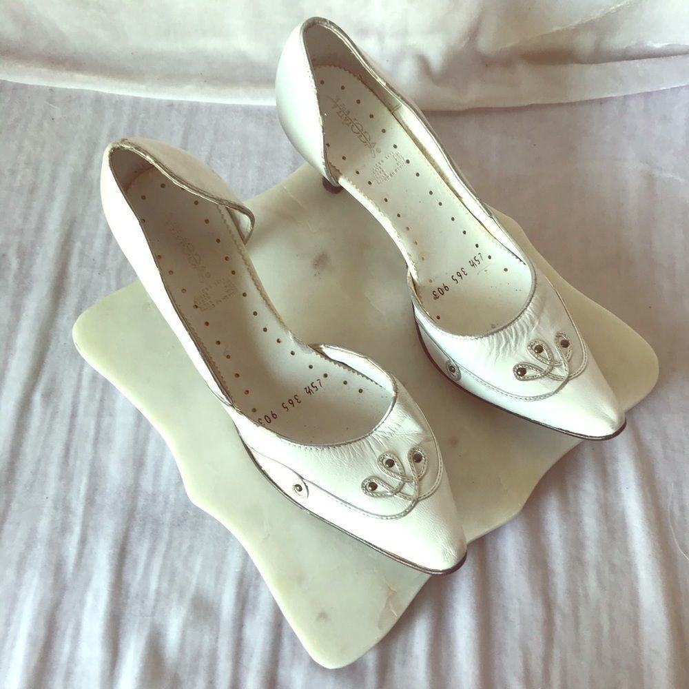 VINTAGE Vimoda Heels 